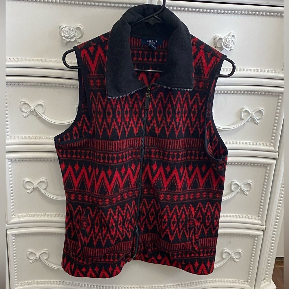 Chaps Eed/Blk Zip Front Fleece Vest